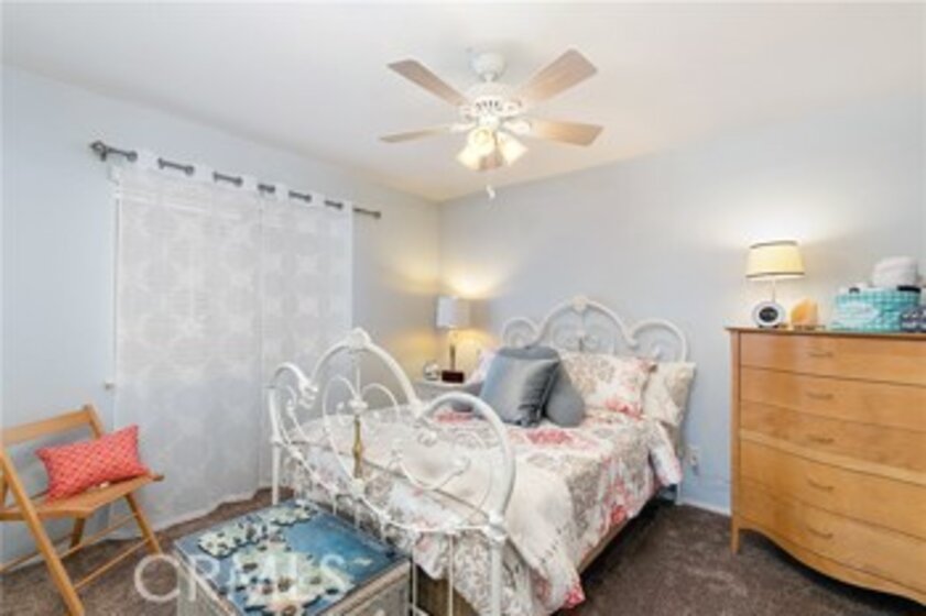 38131 Pine Creek Place Photo