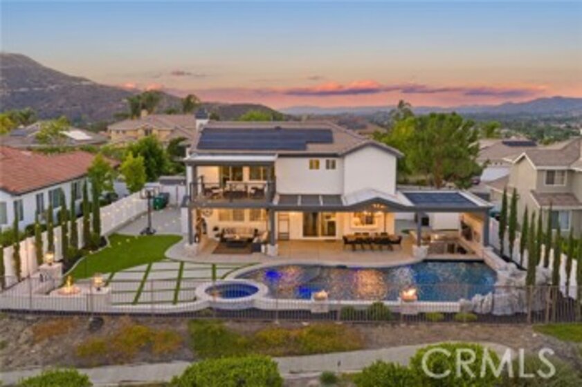 42758 Settlers Photo